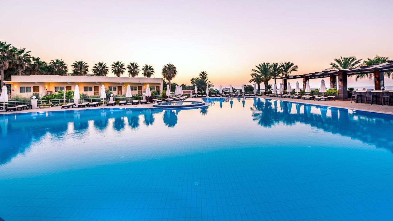 Vuni Palace Luxury Resort & Beach & Casino Kyrenia  Luaran gambar
