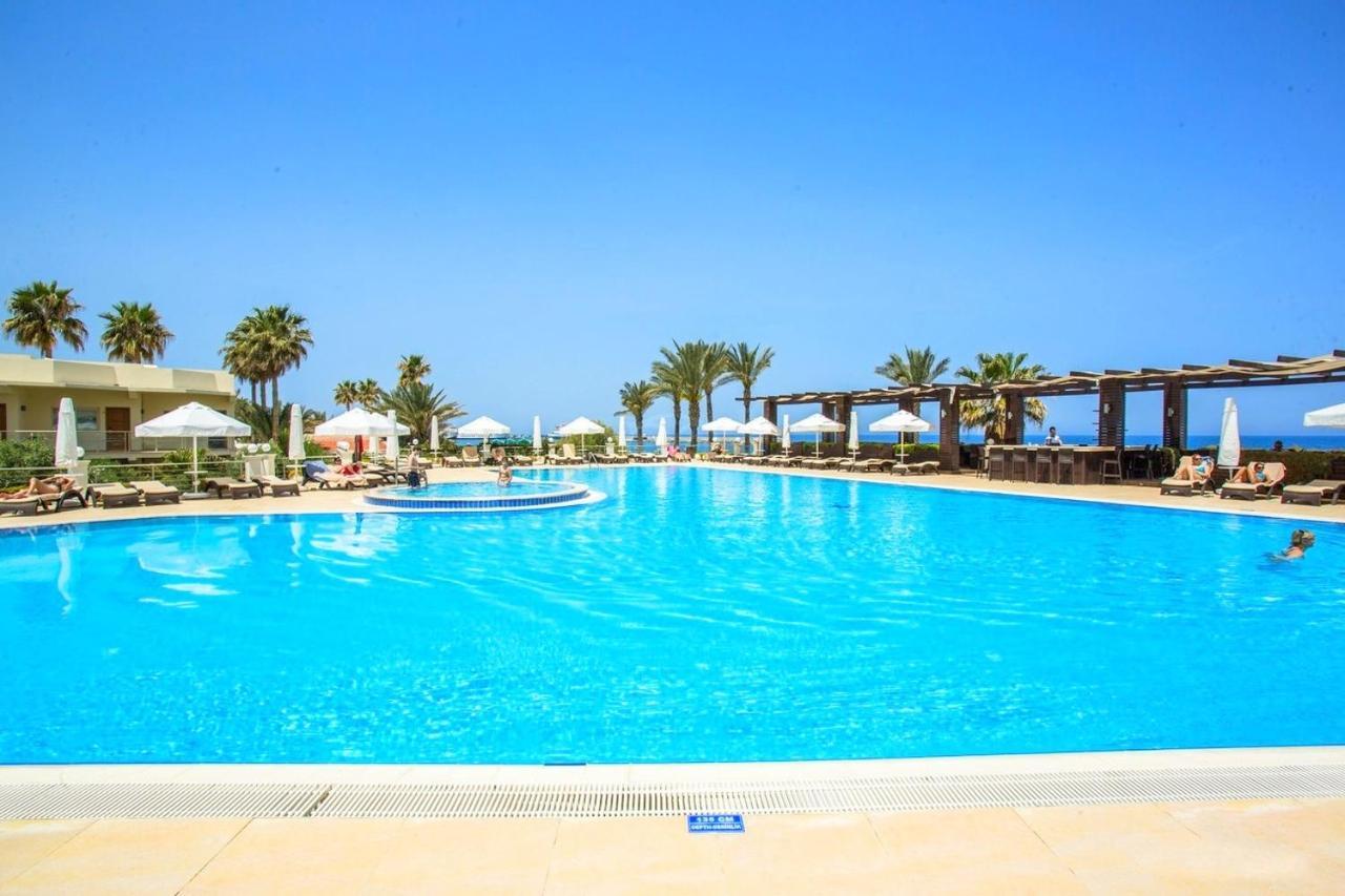 Vuni Palace Luxury Resort & Beach & Casino Kyrenia  Luaran gambar