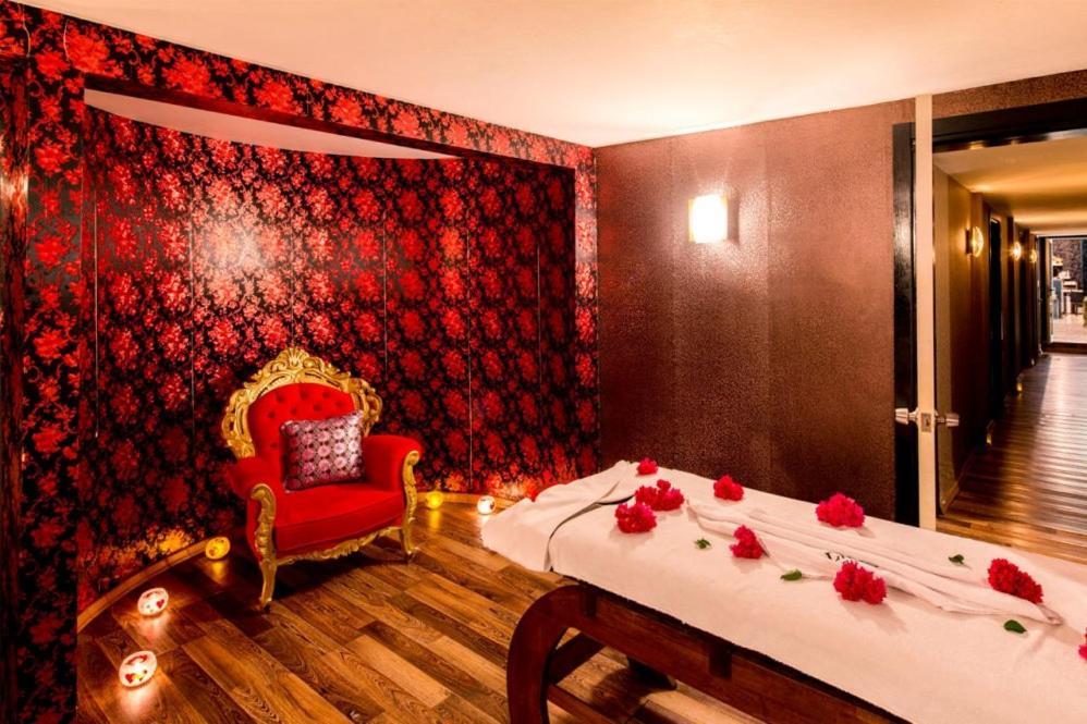 Vuni Palace Luxury Resort & Beach & Casino Kyrenia  Luaran gambar